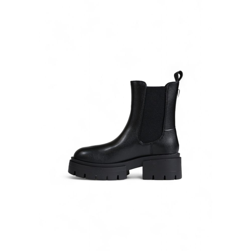 Guess Black Polyethylene Ankle Boots with chunky treaded sole, elastic side panels, and rear pull tab for style and comfort.