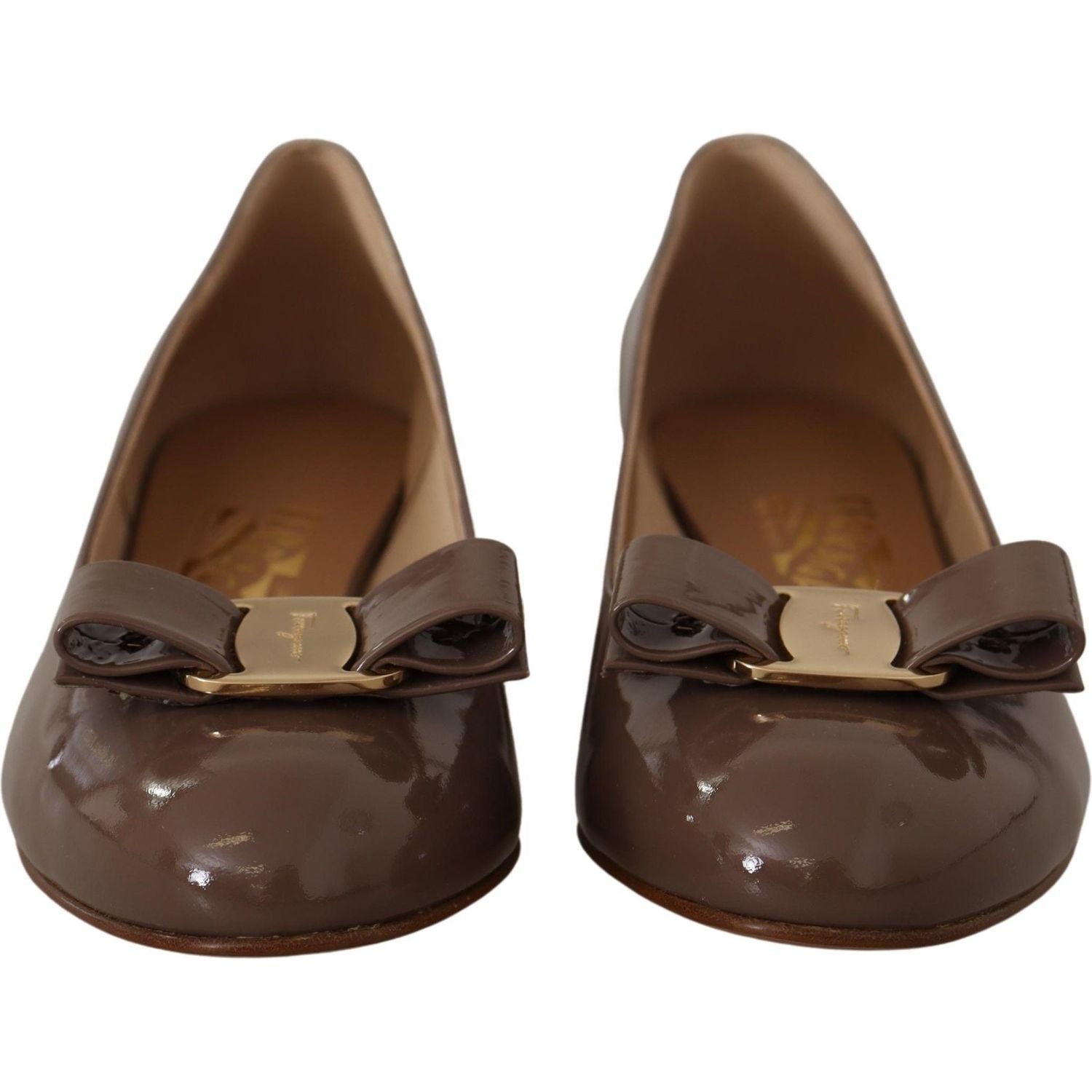 Salvatore Ferragamo Elegant Caraway Brown Pumps with Vara Bow