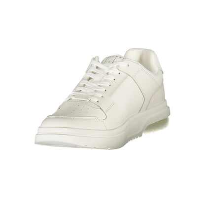 Tommy Hilfiger White Leather Men Sneaker with contrasting details and signature logo for an elegant sporty look.