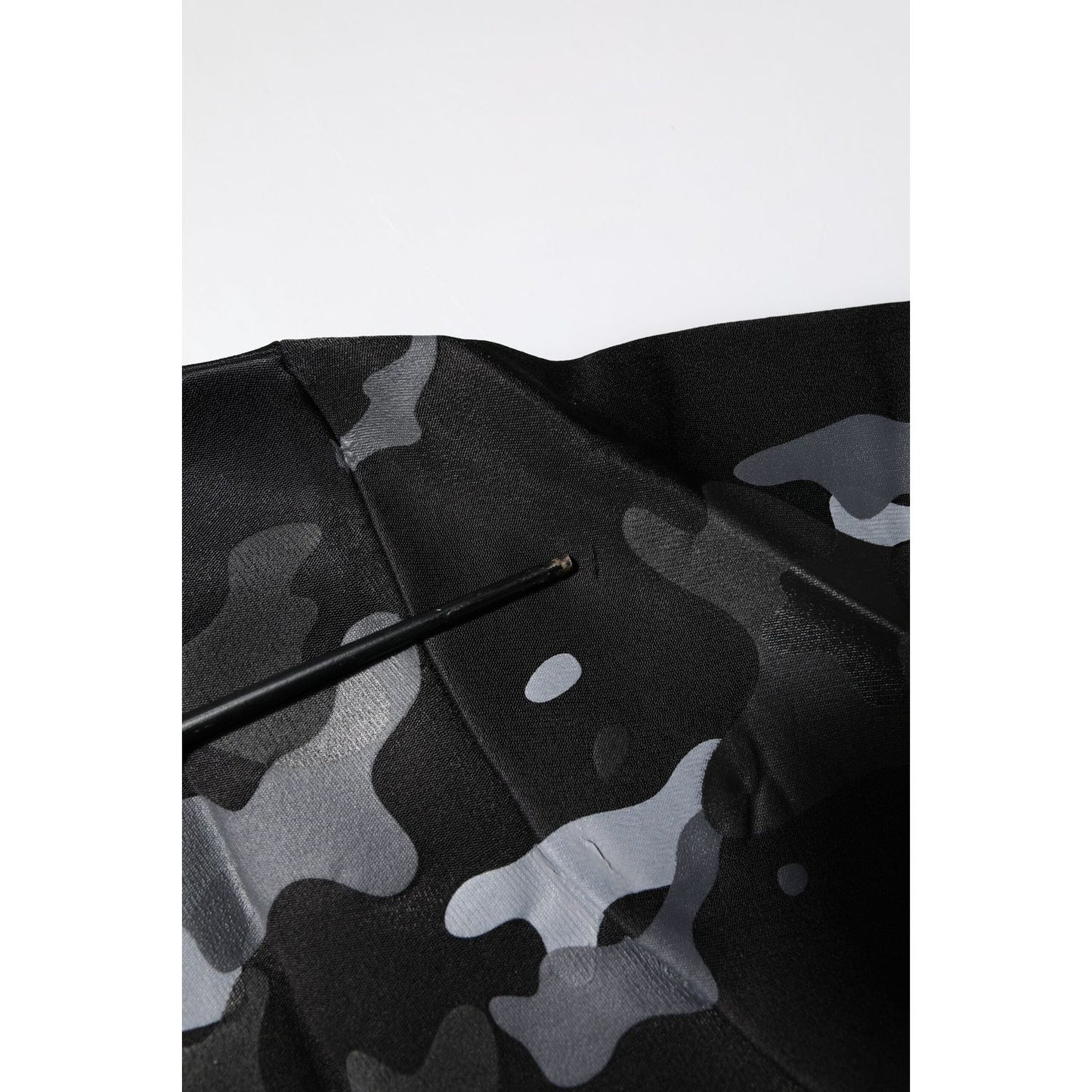 Dolce & Gabbana Black Camouflage Pullover Sweatshirt Sweater