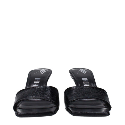 The Attico Black Leather Flat Sandals with vintage and aged effect, MPN S605L070100, code F83208, front view.