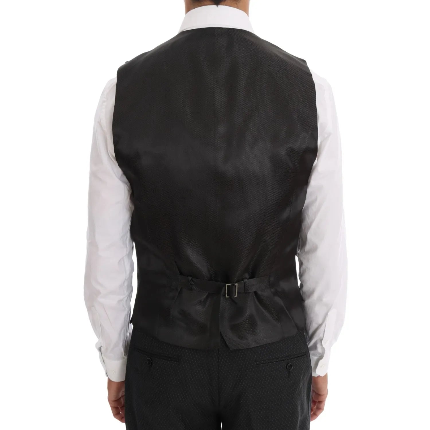 Front view with bag zipped and handles upright.