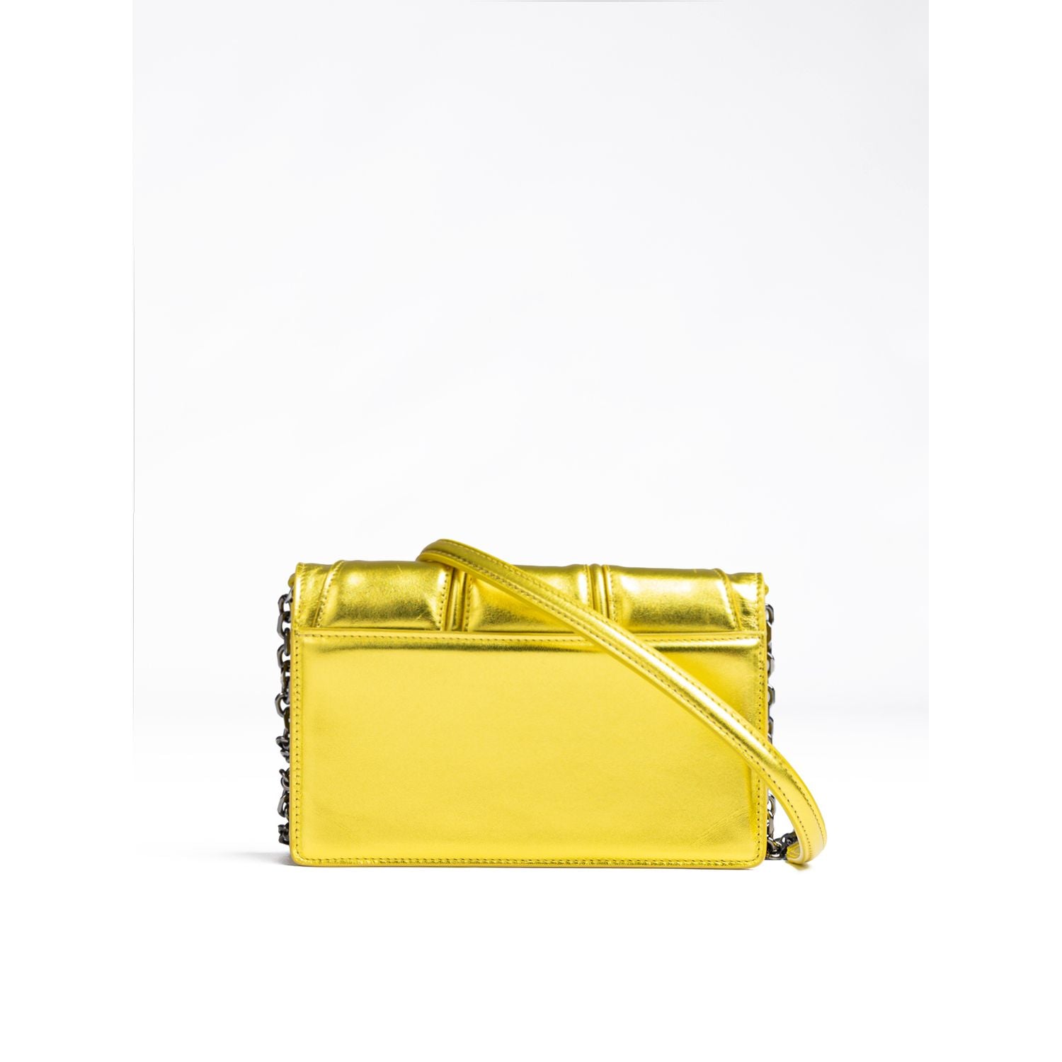 Front view with bag zipped and handles upright.