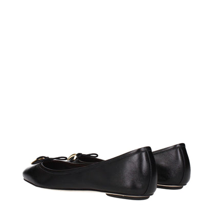 Chloé Black Leather Ballet Flats, MPN CHC25S08HQN001, featuring front detail and elegant design in black leather, code F84532.