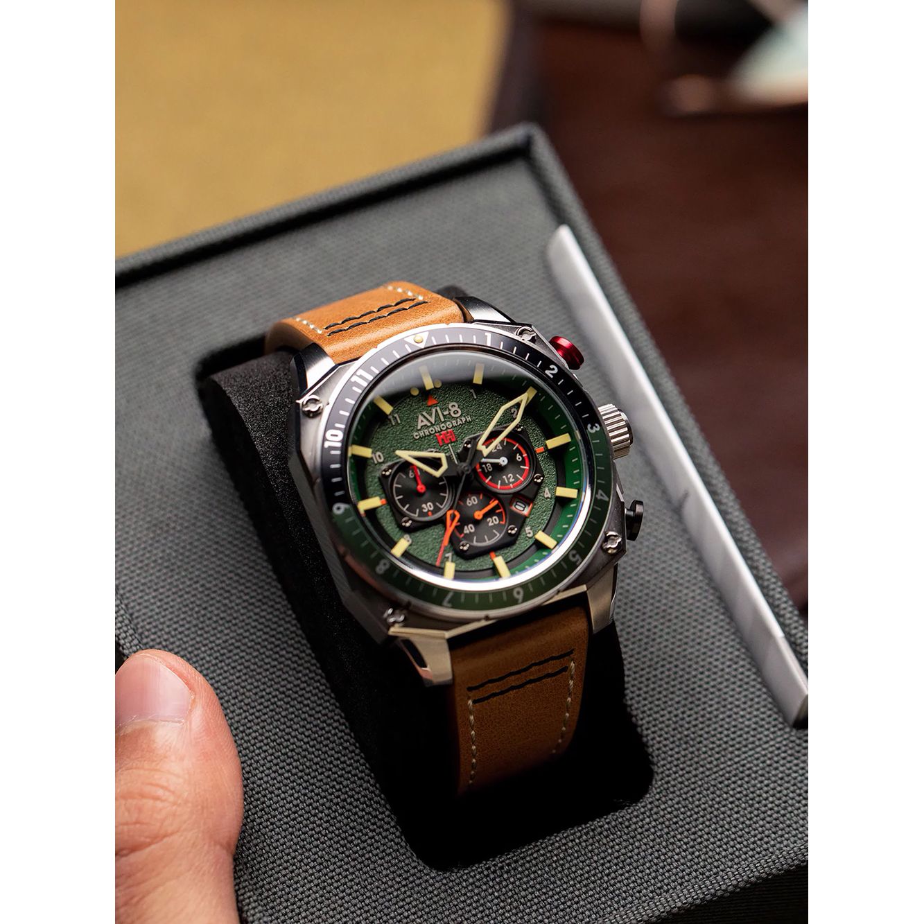 AVI-8 Mod. AV-4100-01