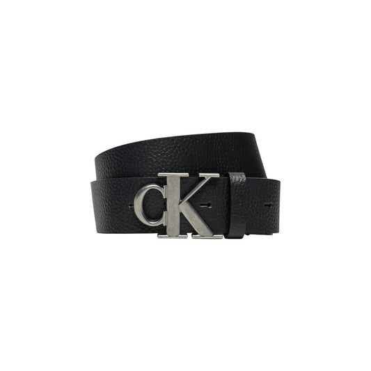 Calvin Klein Jeans Black Leather Belt with polished metal buckle, essential for casual or smart outfits, crafted from 100% leather.