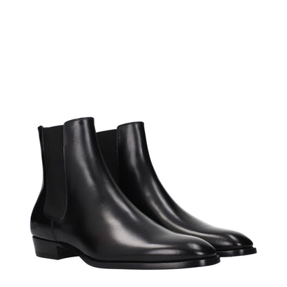 Celine Black Leather Ankle Boots with elastic closure, pointy toe, low flat heel, leather sole.