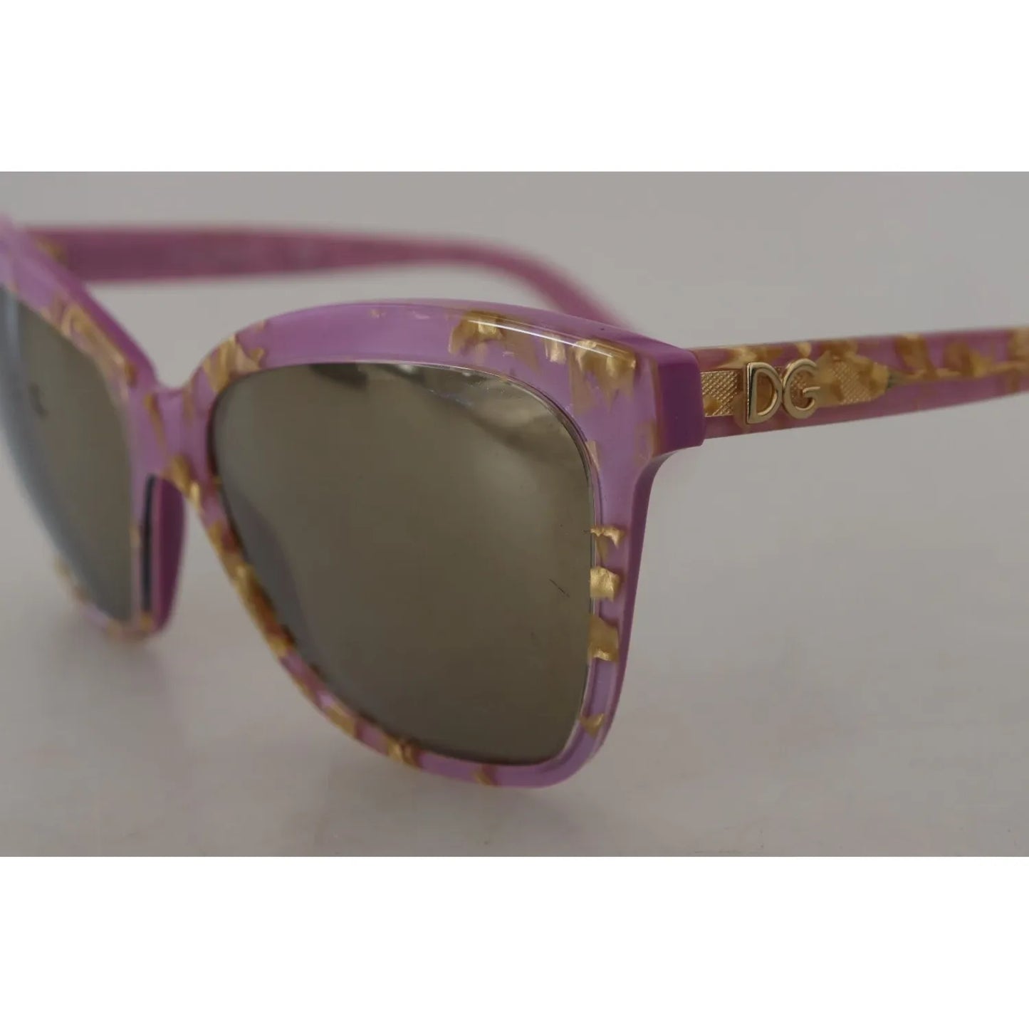 Dolce & Gabbana DG4251 Violet Full Rim Rectangle Frame Shades Sunglasses with brown gradient lens and minor lens scratches.