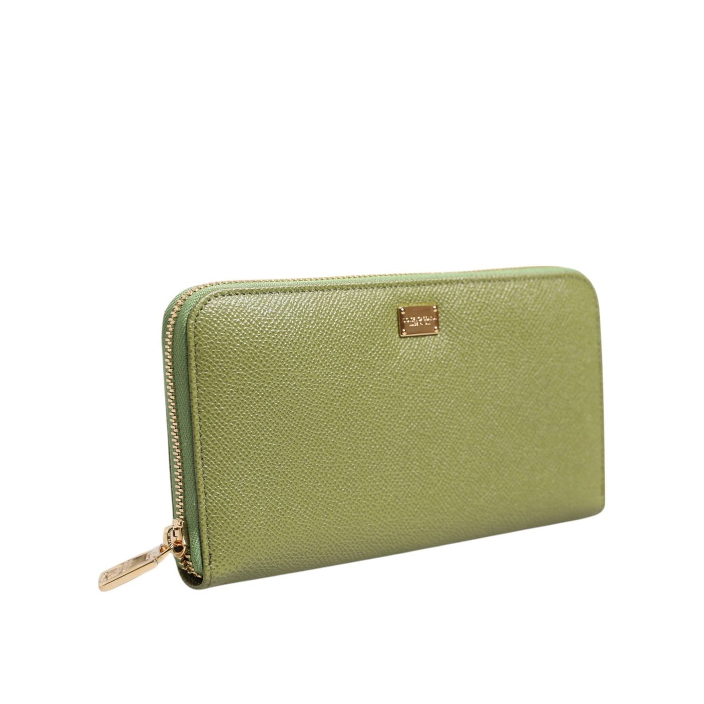 Dolce & Gabbana Green Leather Logo Plaque Zip Around Continenta Wallet with zipper closure and logo metal plaque, made in Italy.
