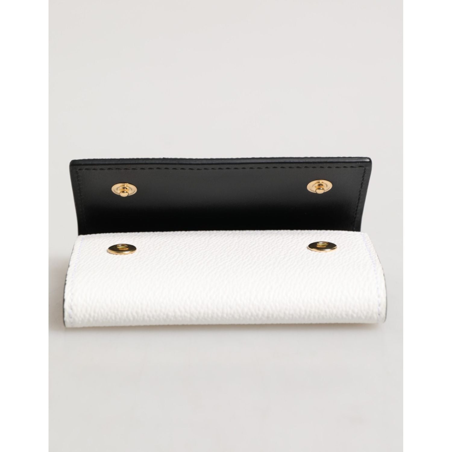 Dolce & Gabbana White Leather Card Case Holder Wallet Gold Logo Plate  Key Holder