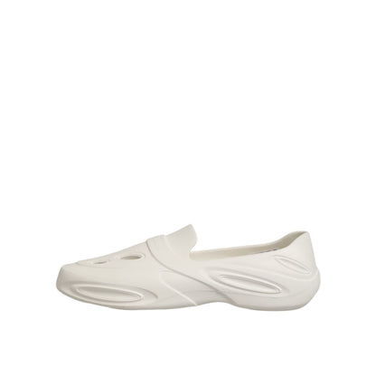 Dolce & Gabbana White Rubber Slides Low Top Sneakers Shoes with sleek slip-on design and logo details, made in Italy.