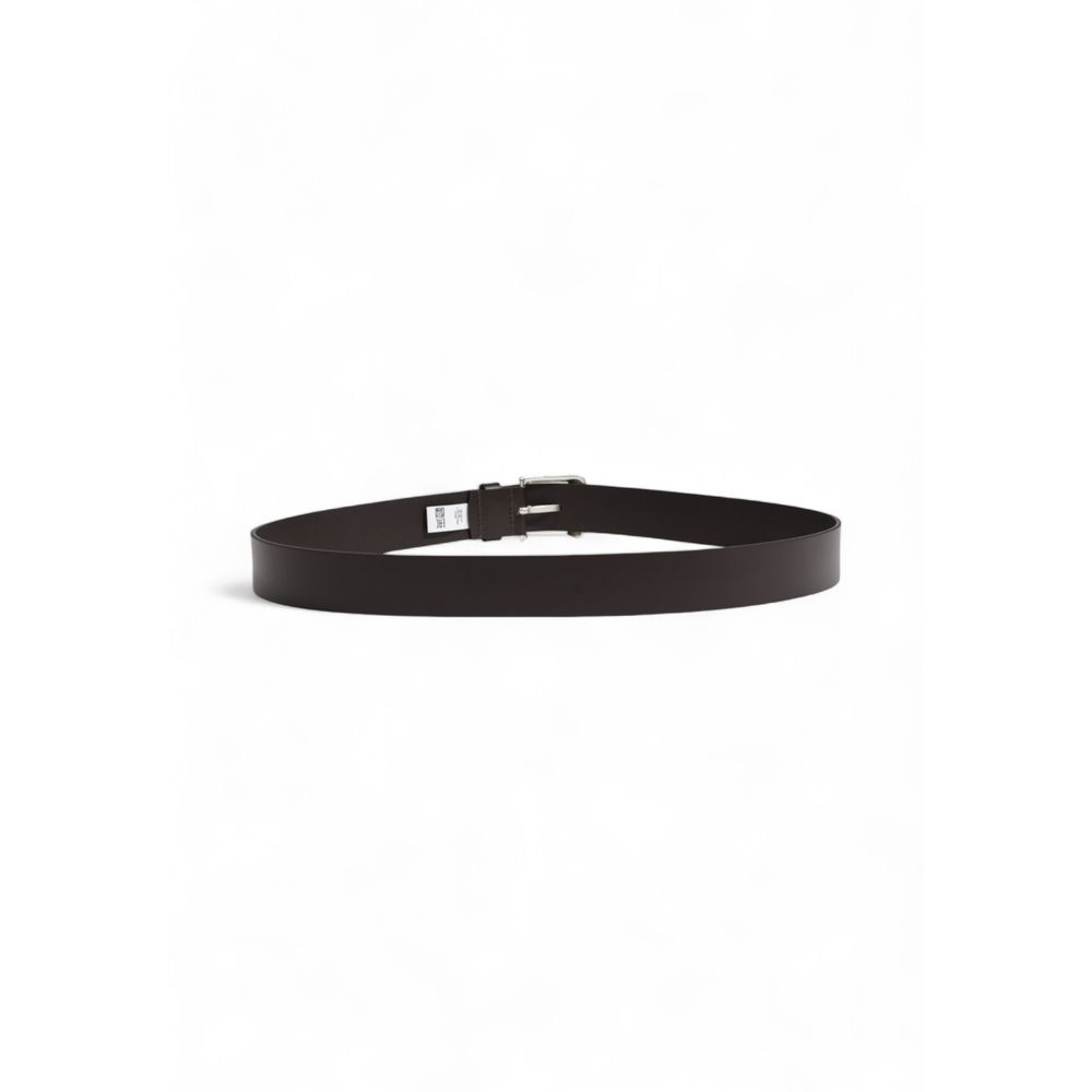 Hugo Boss Brown Leather Regular Belt with metal buckle, elegant men's accessory for formal and casual looks