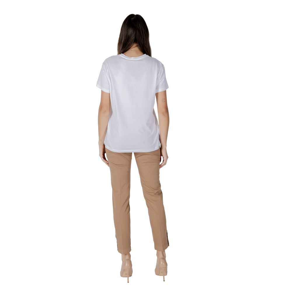 Back view of woman wearing Liu Jo White Cotton T-Shirt with beige pants