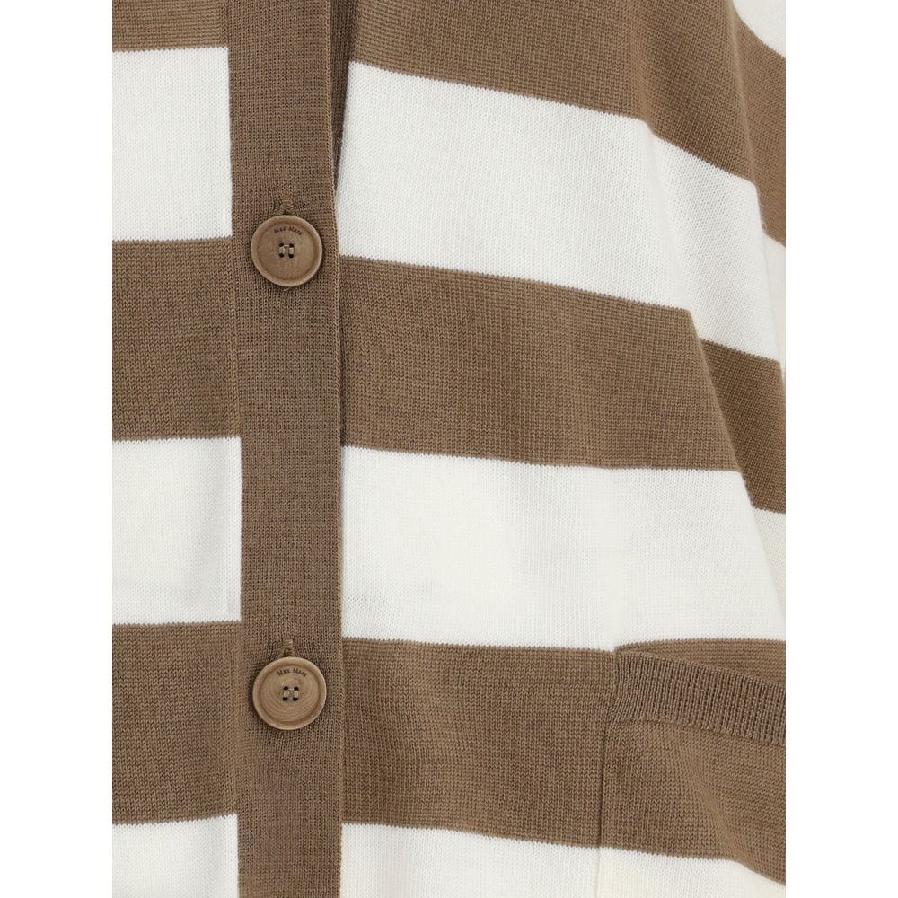 Close-up of the Max Mara Brown Fleece Wool Cardigan’s striped pattern and buttons, showcasing its virgin wool texture and design.