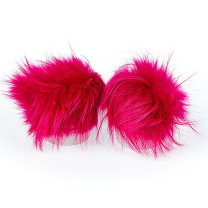 Bright pink pompon detail on Mr&Mrs Italy White Lamb Leather Women Sneaker with fur embellishment.