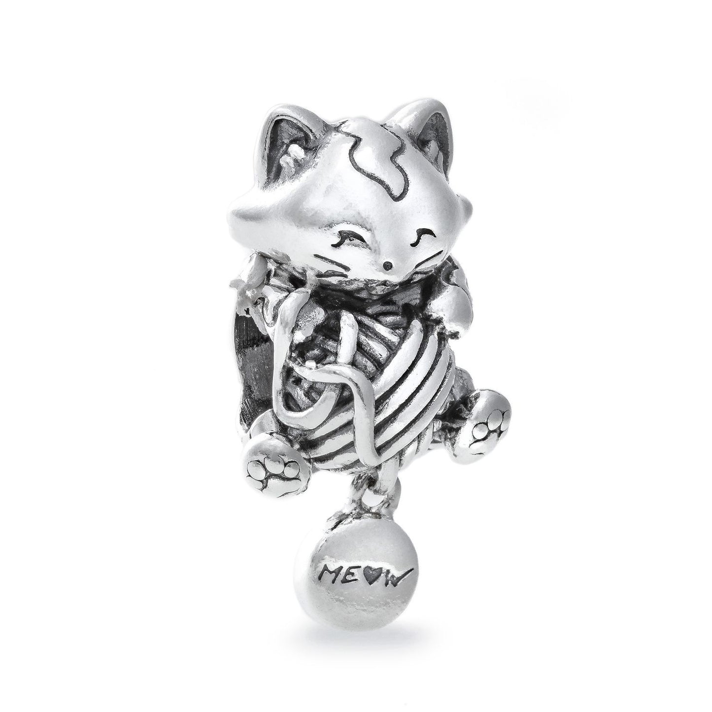 PANDORA Mod. 799535C00 silver cat charm with yarn ball design, crafted from Silver 925°, featuring 'ME♥W' engraving, ideal for lady's jewelry.