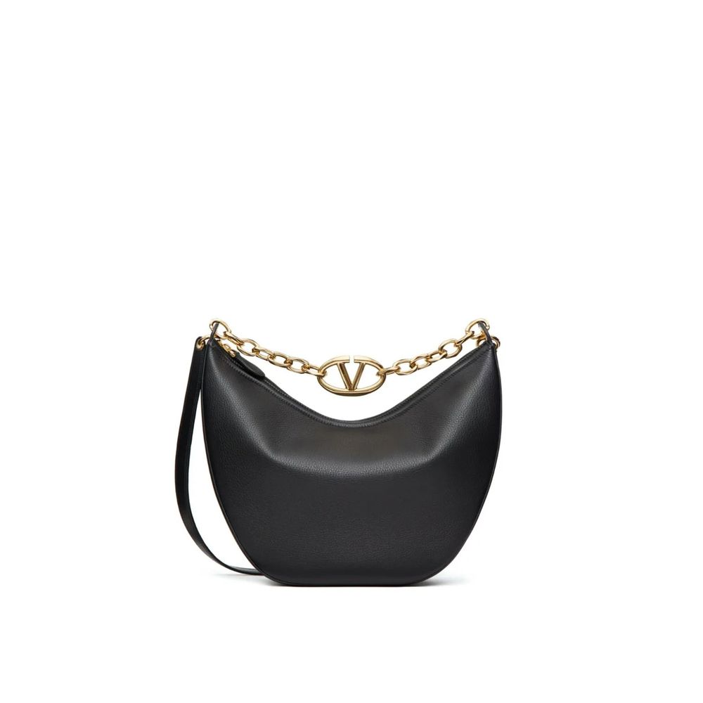 Front view with bag zipped and handles upright.